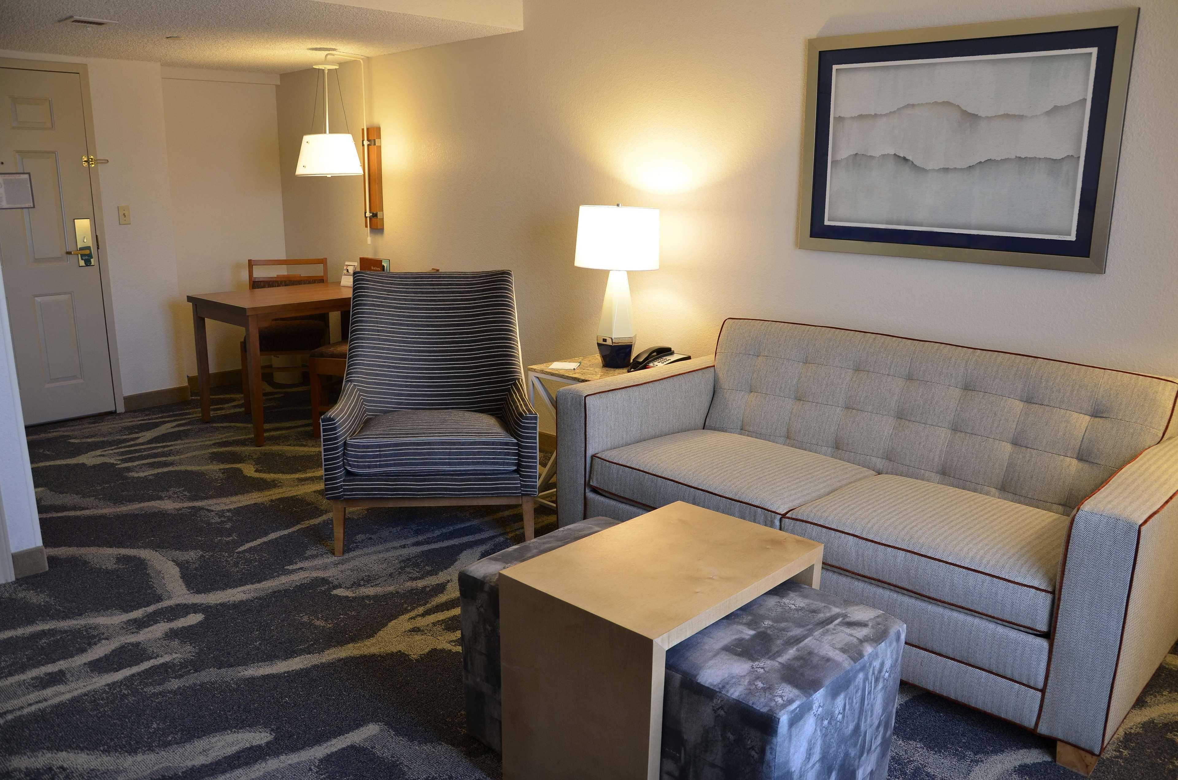 Hotel Homewood By Hilton Phoenix-biltmore Phoenix
